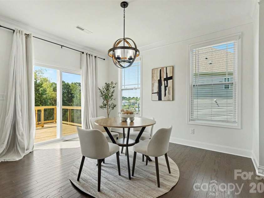 125 Chance Road, Mooresville, NC 28115.  MLS# CAR4420381, YatesRealty ID 49869. Extra dining area