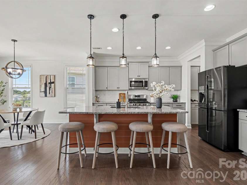 125 Chance Road, Mooresville, NC 28115.  MLS# CAR4420381, YatesRealty ID 49869. Large kitchen