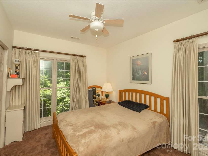 1244 Windover Drive, Brevard, NC 28712.  MLS# CAR4169991, YatesRealty ID 4987. Apartment Bedroom