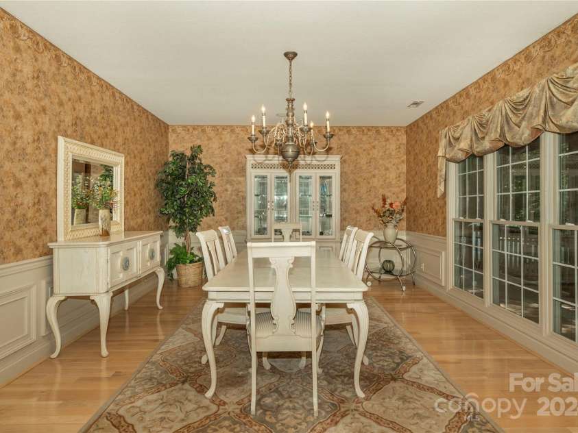 1244 Windover Drive, Brevard, NC 28712.  MLS# CAR4169991, YatesRealty ID 4987. Dining Room