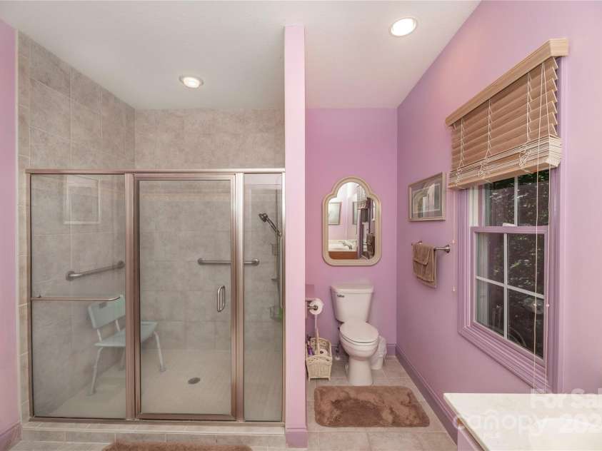 1244 Windover Drive, Brevard, NC 28712.  MLS# CAR4169991, YatesRealty ID 4987. Master Bath
