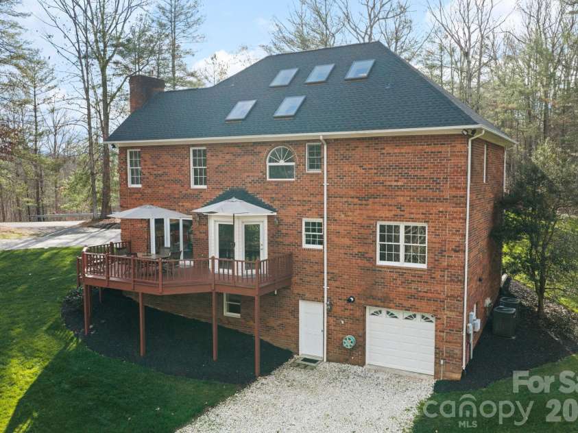 458 Jim Caudill Road, Wilkesboro, NC 28697.  MLS# CAR4356135, YatesRealty ID 4987. 