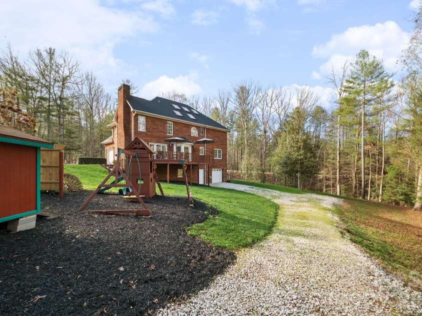 458 Jim Caudill Road, Wilkesboro, NC 28697.  MLS# CAR4356135, YatesRealty ID 4987. 