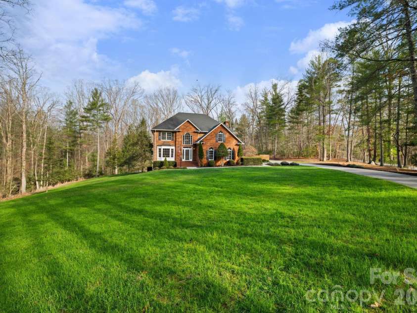 458 Jim Caudill Road, Wilkesboro, NC 28697.  MLS# CAR4356135, YatesRealty ID 4987. 
