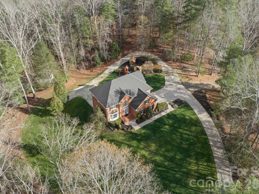 458 Jim Caudill Road, Wilkesboro, NC 28697.  MLS# CAR4356135, YatesRealty ID 4987. 