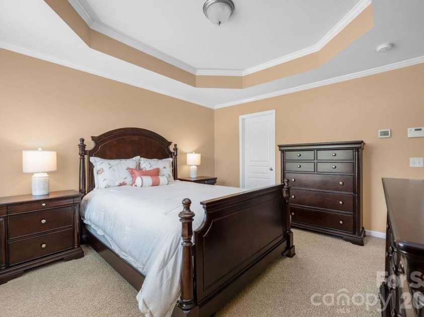 11194 Bridgewater Drive, Huntersville, NC 28078.  MLS# CAR4422691, YatesRealty ID 49870. 