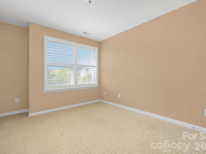 11194 Bridgewater Drive, Huntersville, NC 28078.  MLS# CAR4422691, YatesRealty ID 49870. 