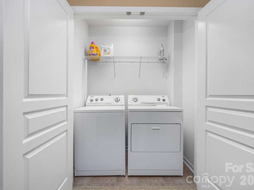 11194 Bridgewater Drive, Huntersville, NC 28078.  MLS# CAR4422691, YatesRealty ID 49870. 