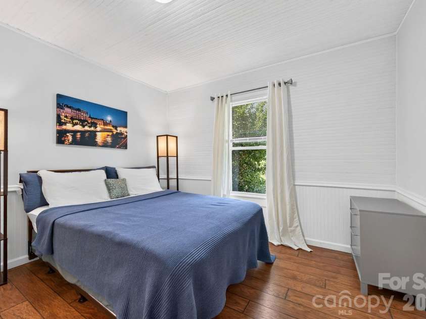 23 Maxwell Road, Asheville, NC 28805.  MLS# CAR4421518, YatesRealty ID 49871. Guest Bedroom