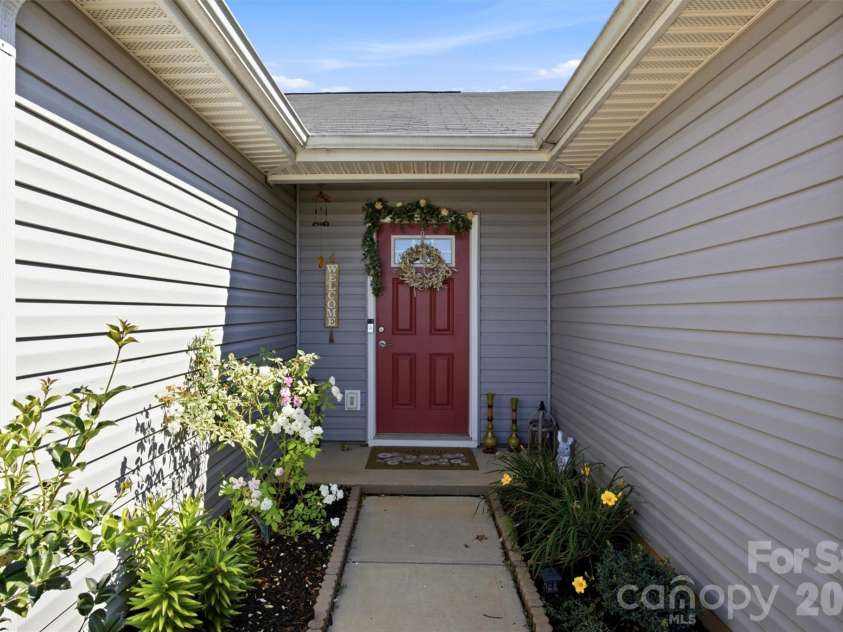 156 Browband Street, Troutman, NC 28166.  MLS# CAR4422850, YatesRealty ID 49876. 