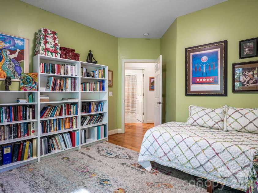 4 Dogwood Glen Circle, Etowah, NC 28729.  MLS# CAR4423039, YatesRealty ID 49877. 
