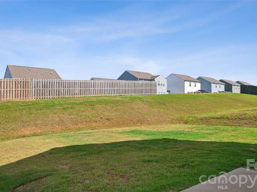 107 Mooring Drive, Statesville, NC 28677.  MLS# CAR4422661, YatesRealty ID 49878. 