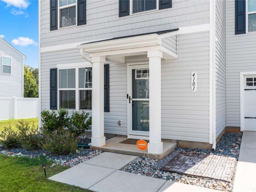 4101 Wild Ridge Drive, Charlotte, NC 28215.  MLS# CAR4422271, YatesRealty ID 49883. 