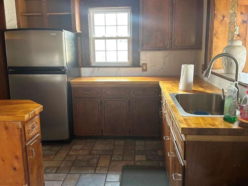106 Myrtle Street, Morganton, NC 28655.  MLS# CAR4422677, YatesRealty ID 49887. Owner's picture - kitchen empty