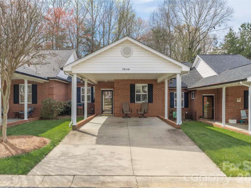 3846 Azalea Trail, Denver, NC 28037.  MLS# CAR4354328, YatesRealty ID 4989. 