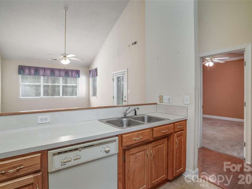 3846 Azalea Trail, Denver, NC 28037.  MLS# CAR4354328, YatesRealty ID 4989. 