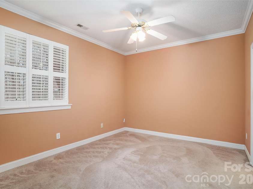 3846 Azalea Trail, Denver, NC 28037.  MLS# CAR4354328, YatesRealty ID 4989. Primary Bedroom