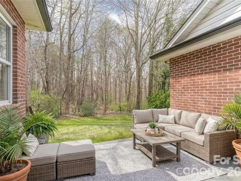 3846 Azalea Trail, Denver, NC 28037.  MLS# CAR4354328, YatesRealty ID 4989. Virtual Staging