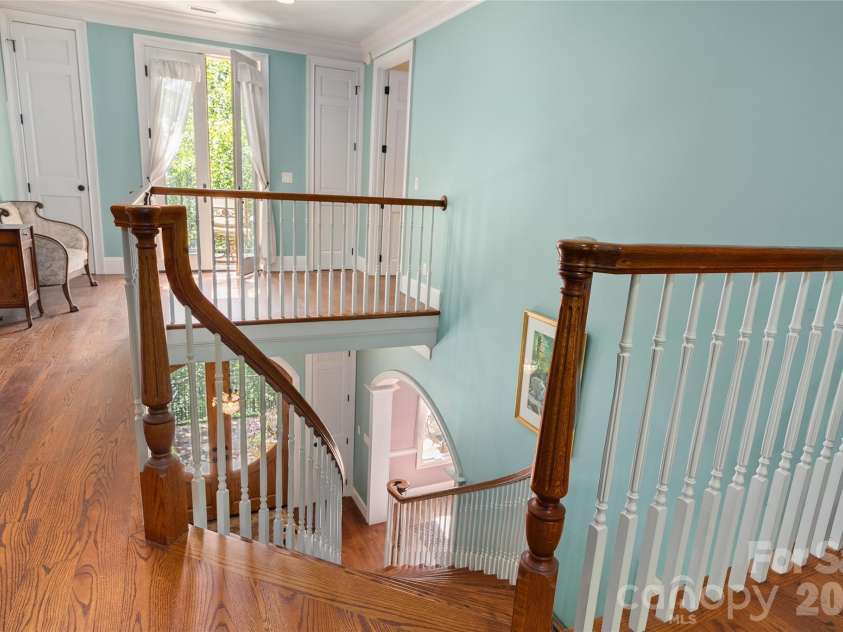 598 Old Toll Road, Asheville, NC 28804.  MLS# CAR4423120, YatesRealty ID 49890. 2nd Floor