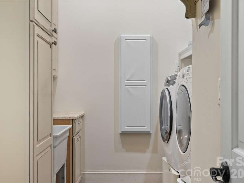 598 Old Toll Road, Asheville, NC 28804.  MLS# CAR4423120, YatesRealty ID 49890. Laundry with Pantry