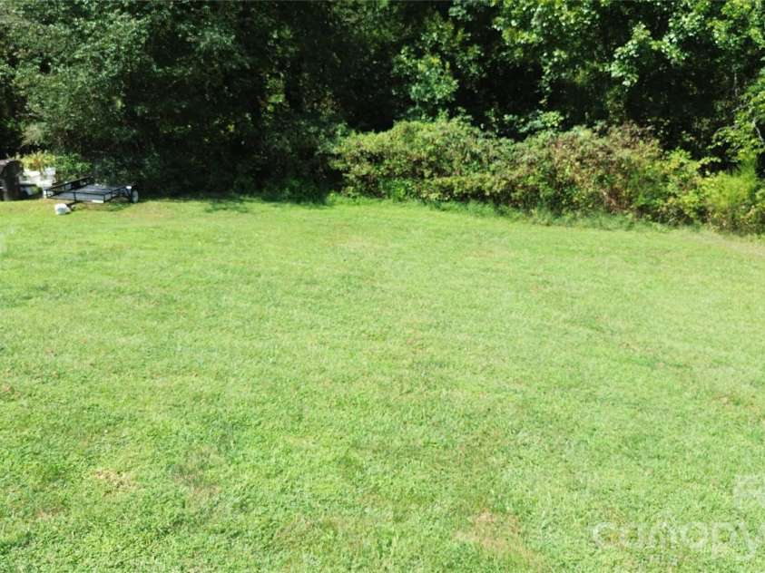 1545 Hamlet Street, Lincolnton, NC 28092.  MLS# CAR4423216, YatesRealty ID 49894. 