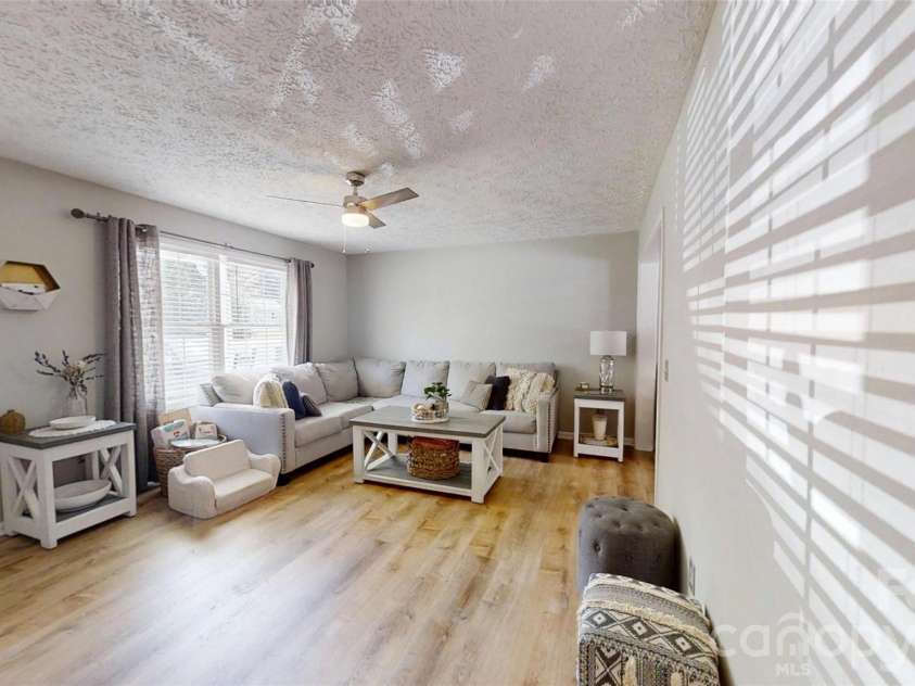 1545 Hamlet Street, Lincolnton, NC 28092.  MLS# CAR4423216, YatesRealty ID 49894. 