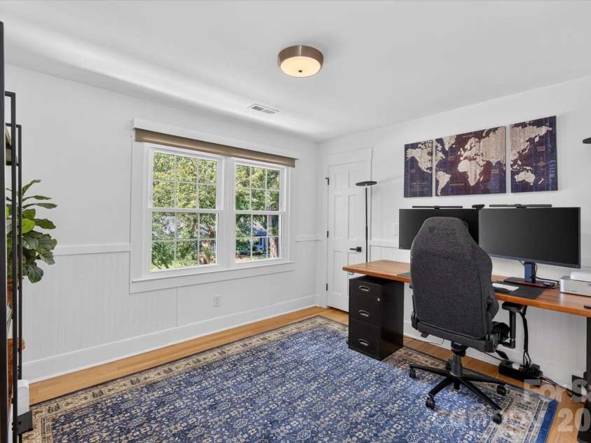 4415 Deepwood Drive, Charlotte, NC 28226.  MLS# CAR4421493, YatesRealty ID 49895. 