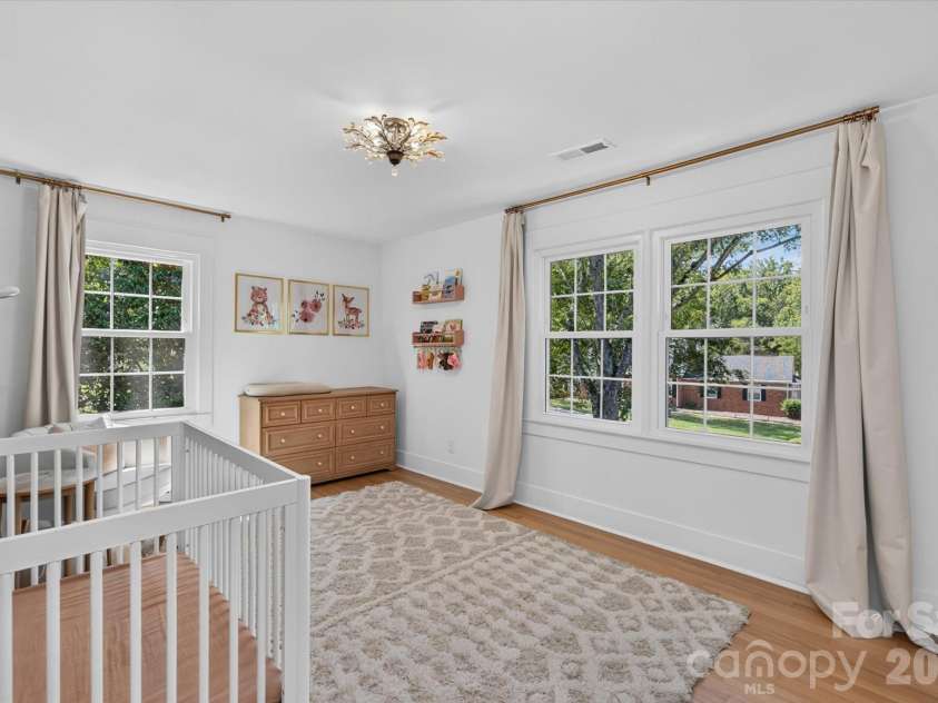 4415 Deepwood Drive, Charlotte, NC 28226.  MLS# CAR4421493, YatesRealty ID 49895. 