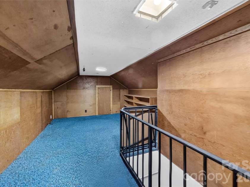 511 Woodside Drive, Shelby, NC 28150.  MLS# CAR4418969, YatesRealty ID 49898. 