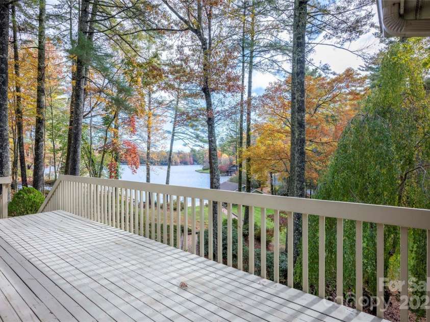 572 East Shore Drive, Lake Toxaway, NC 28747.  MLS# CAR4320396, YatesRealty ID 499. 
