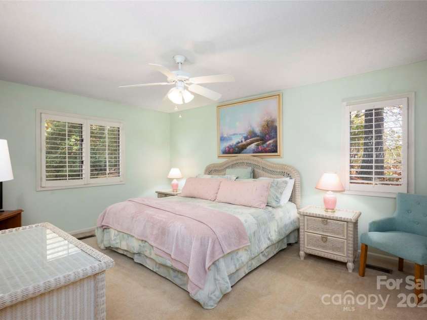 572 East Shore Drive, Lake Toxaway, NC 28747.  MLS# CAR4320396, YatesRealty ID 499. 