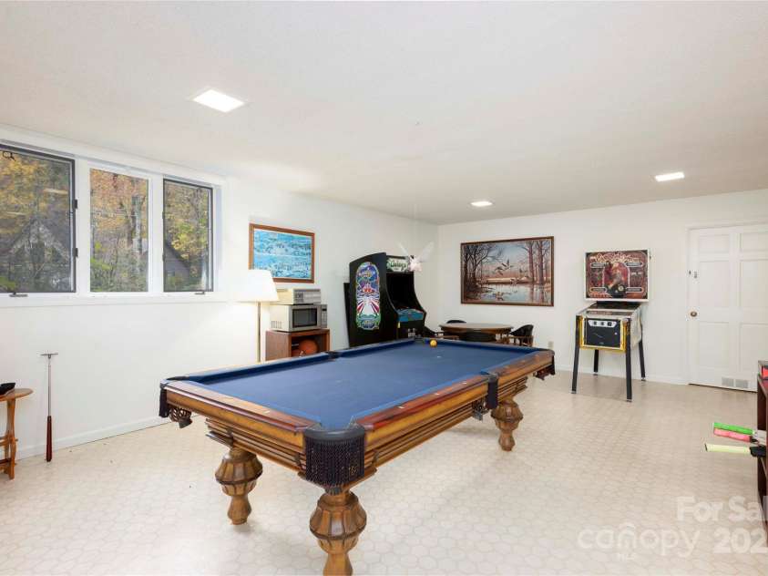 572 East Shore Drive, Lake Toxaway, NC 28747.  MLS# CAR4320396, YatesRealty ID 499. 