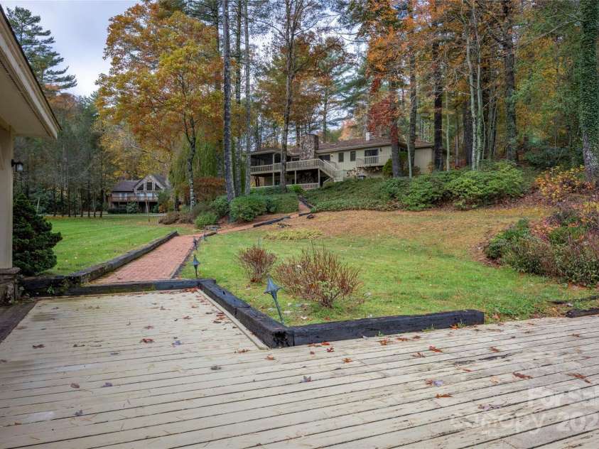 572 East Shore Drive, Lake Toxaway, NC 28747.  MLS# CAR4320396, YatesRealty ID 499. 