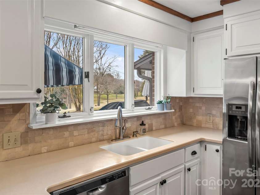 2126 Cedar Rock Estates Drive, Lenoir, NC 28645.  MLS# CAR4228746, YatesRealty ID 4990. 