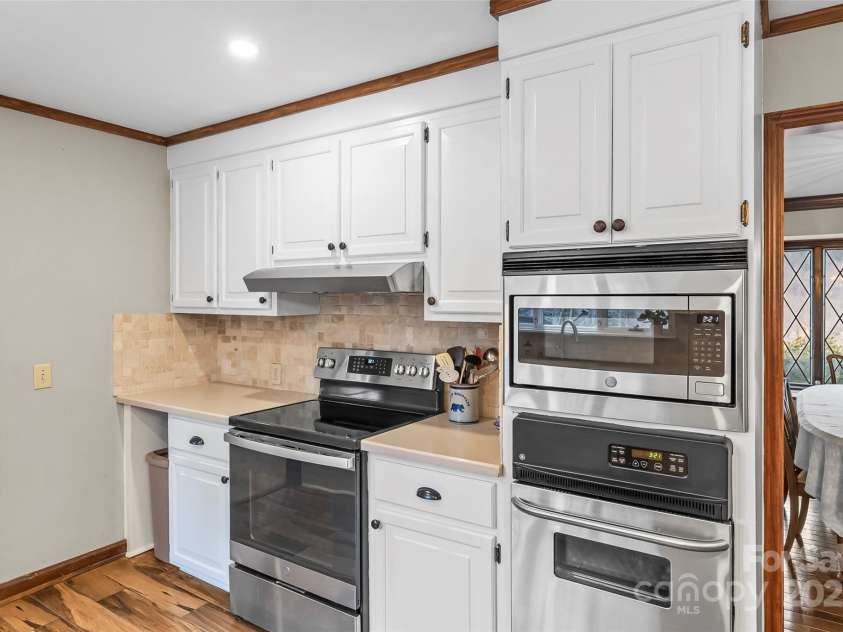 2126 Cedar Rock Estates Drive, Lenoir, NC 28645.  MLS# CAR4228746, YatesRealty ID 4990. 