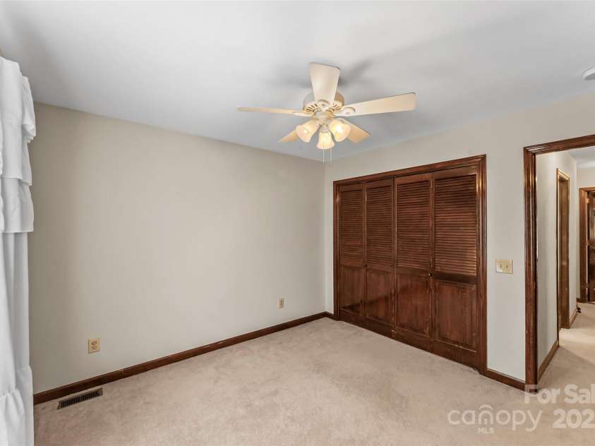 2126 Cedar Rock Estates Drive, Lenoir, NC 28645.  MLS# CAR4228746, YatesRealty ID 4990. 