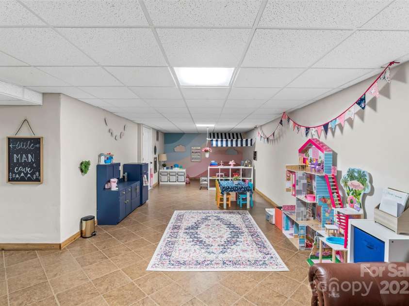 2126 Cedar Rock Estates Drive, Lenoir, NC 28645.  MLS# CAR4228746, YatesRealty ID 4990. 