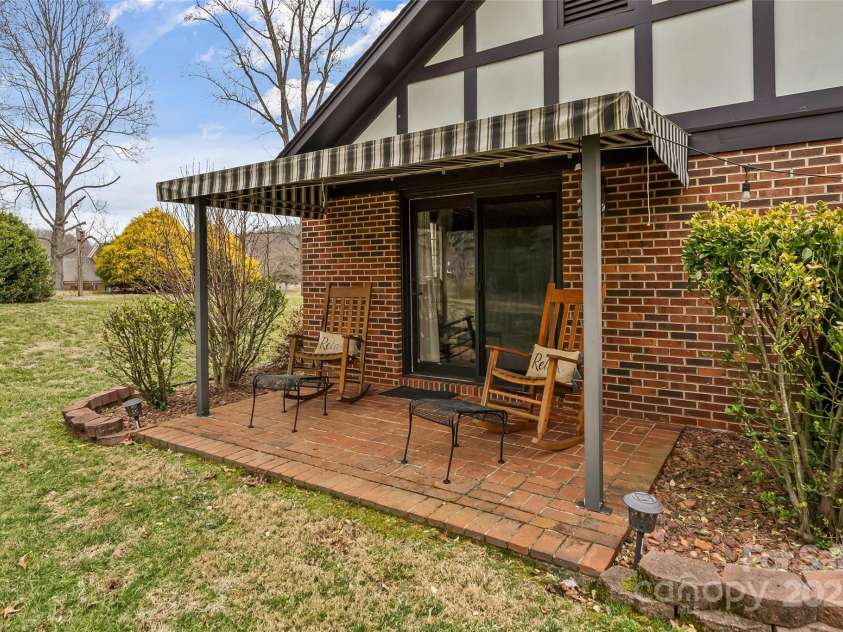 2126 Cedar Rock Estates Drive, Lenoir, NC 28645.  MLS# CAR4228746, YatesRealty ID 4990. 