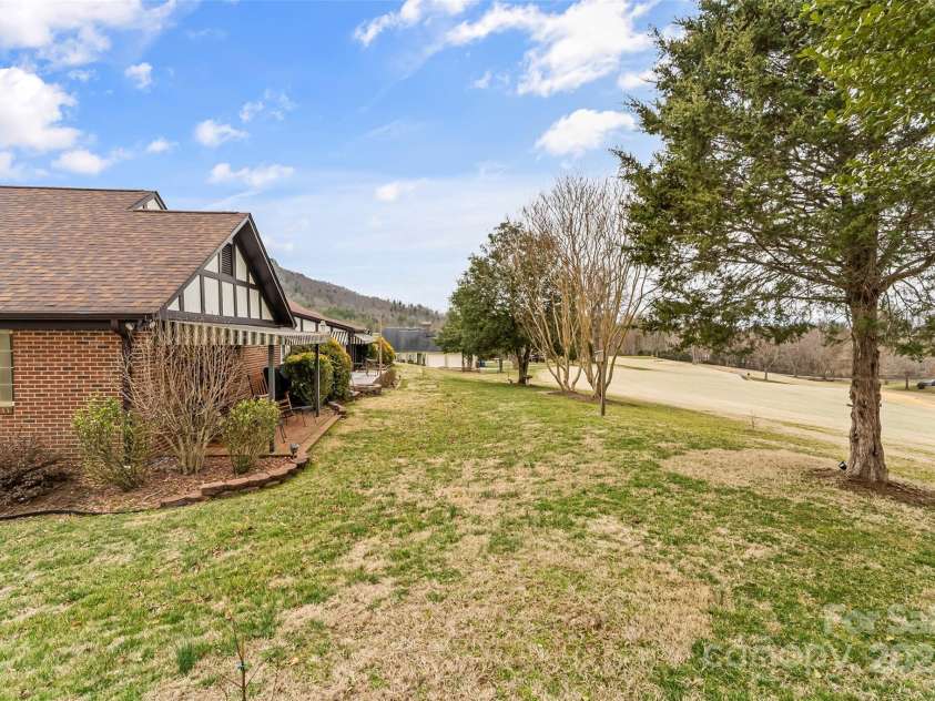 2126 Cedar Rock Estates Drive, Lenoir, NC 28645.  MLS# CAR4228746, YatesRealty ID 4990. 
