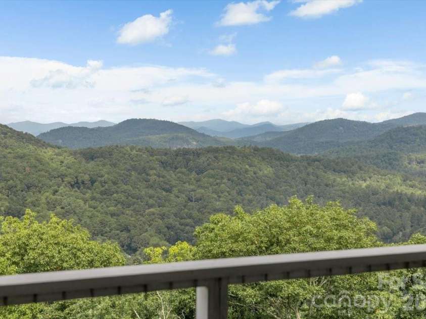 104 VZ Top Road, Highlands, NC 28741.  MLS# CAR4423151, YatesRealty ID 49901. 