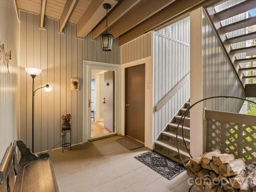 104 VZ Top Road, Highlands, NC 28741.  MLS# CAR4423151, YatesRealty ID 49901. 