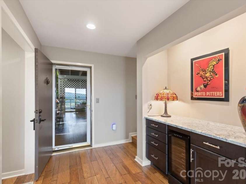 104 VZ Top Road, Highlands, NC 28741.  MLS# CAR4423151, YatesRealty ID 49901. 