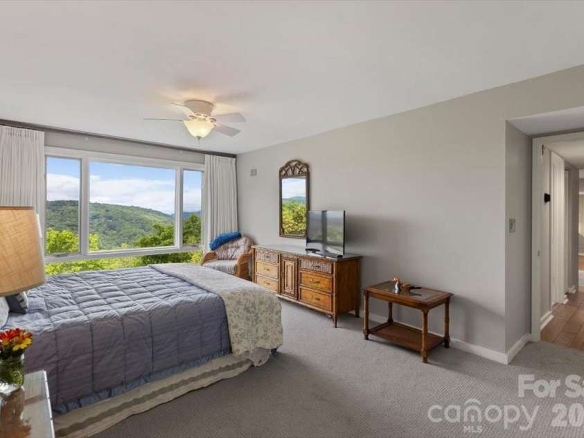 104 VZ Top Road, Highlands, NC 28741.  MLS# CAR4423151, YatesRealty ID 49901. 