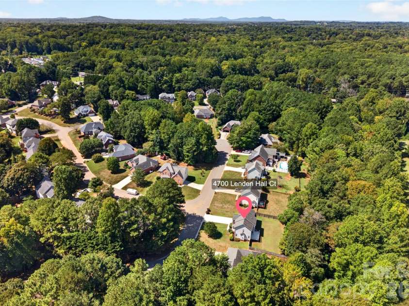 4700 Lenden Hall Court, Gastonia, NC 28056.  MLS# CAR4414392, YatesRealty ID 49904. 