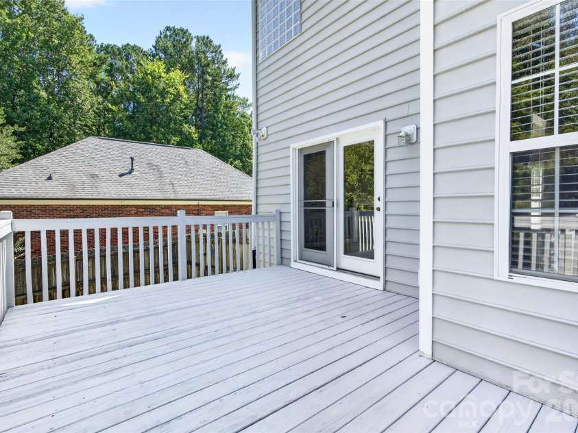 4700 Lenden Hall Court, Gastonia, NC 28056.  MLS# CAR4414392, YatesRealty ID 49904. 