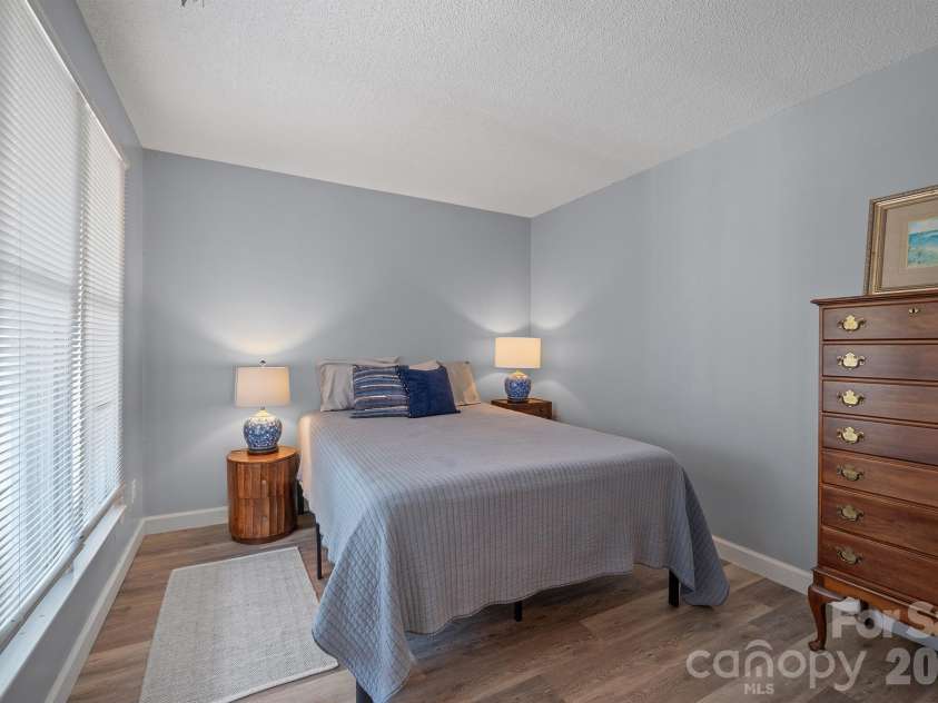 327 Northwest Drive, Davidson, NC 28036.  MLS# CAR4423032, YatesRealty ID 49906. 1st Bedroom separated from Primary Bedroom