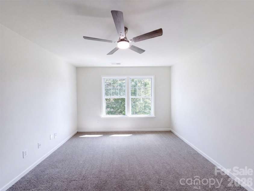 164 Altondale Drive, Statesville, NC 28625.  MLS# CAR4421186, YatesRealty ID 49907. 