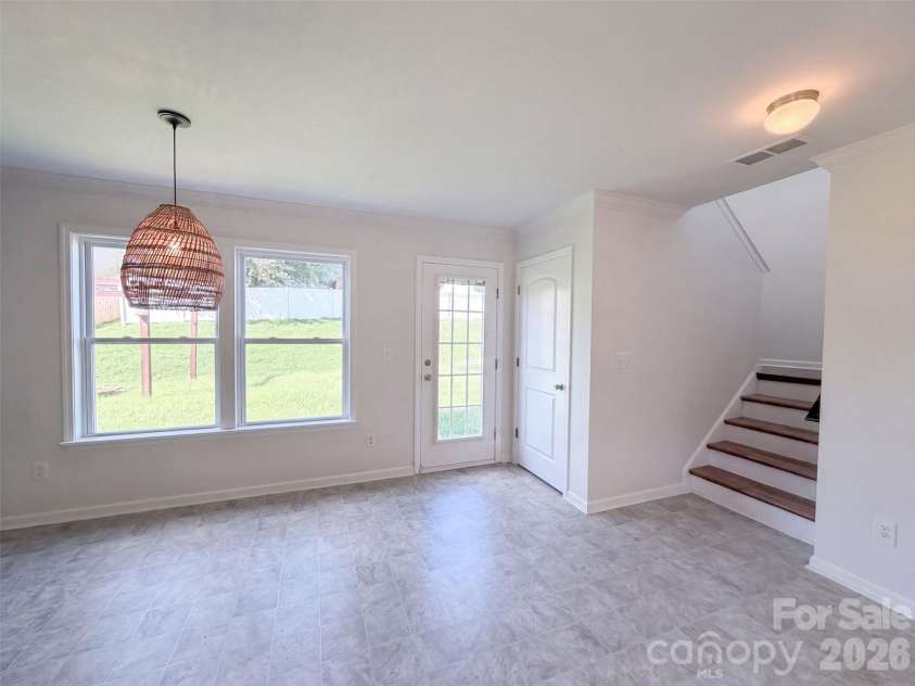 164 Altondale Drive, Statesville, NC 28625.  MLS# CAR4421186, YatesRealty ID 49907. 