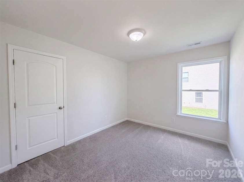 164 Altondale Drive, Statesville, NC 28625.  MLS# CAR4421186, YatesRealty ID 49907. 