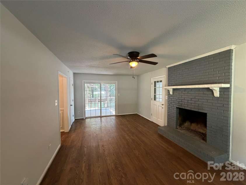 4614 Hickory Grove Road, Mount Holly, NC 28120.  MLS# CAR4420125, YatesRealty ID 49908. 